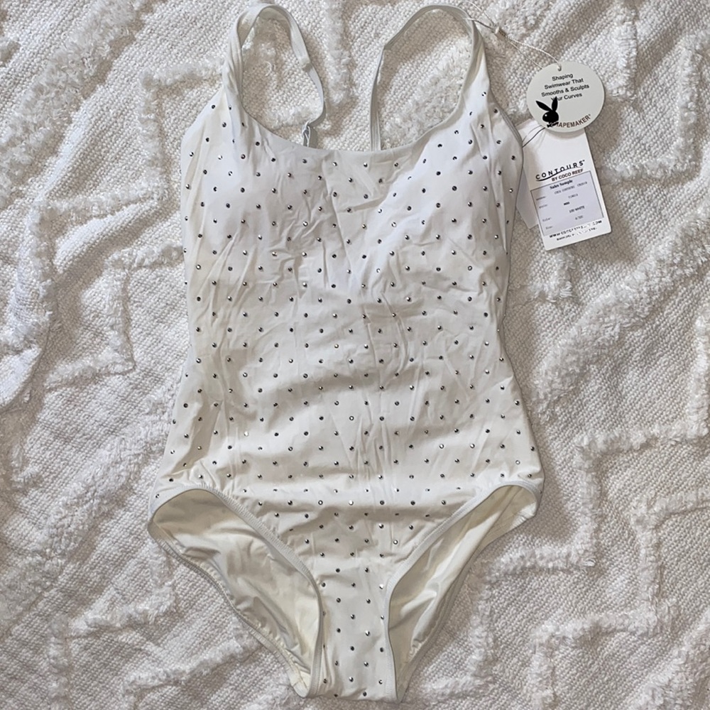 BNWT White Coco Reef One Piece - size 8